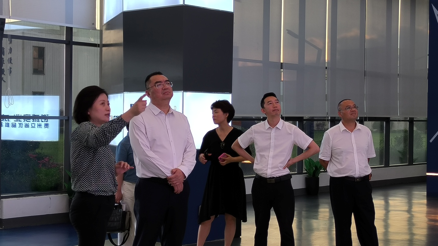 8月10日，安旅集團(tuán)董事長吳宏建到公司調(diào)研3.jpg