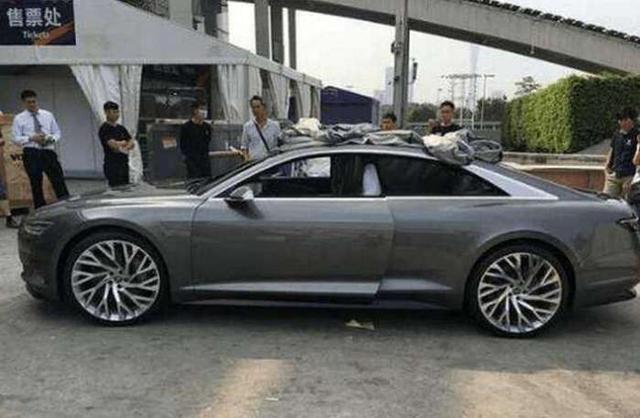 全球首臺(tái)奧迪A9進(jìn)港！不輸阿斯頓馬丁，內(nèi)飾如同飛機(jī)頭等艙