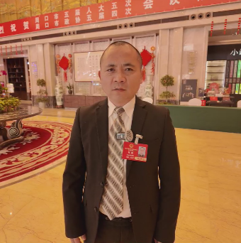 讓每個孩子身上有汗，眼里有光，一生向陽